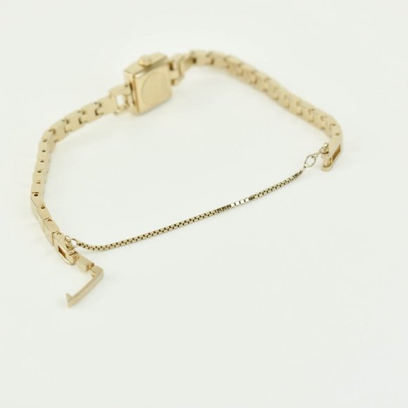 VENDOME AOYAMA: Pale Gold Genuine Diamond Watch - Picture 8 of 10